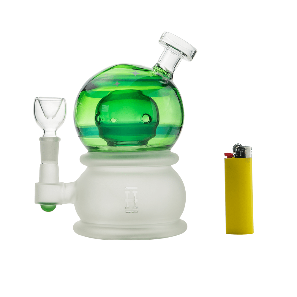 7" hemper crystal ball xl rig - green side image with lighter