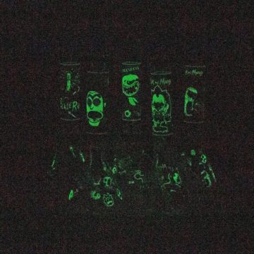 10" RM decal Glow in the dark glass water bong