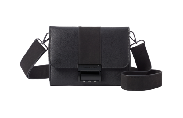 7c81301b-7852-4925-a28a-2900e1fef163