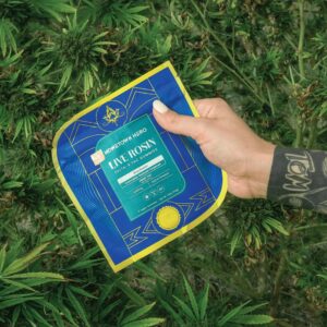 blue-dream-gummies-25mg-lifestyle